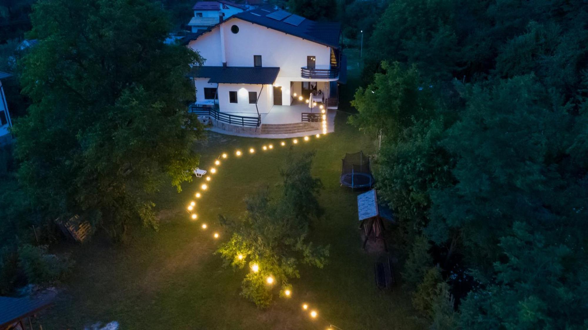 Din Natura Varbilau Buitenkant foto